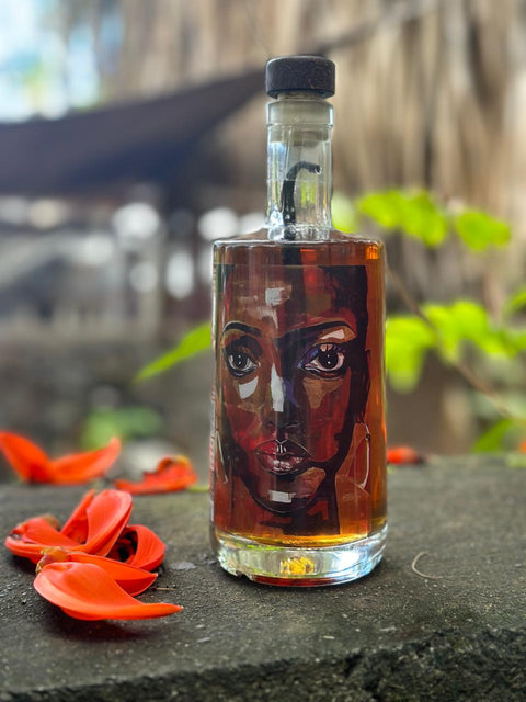 Rhum arrangé AMAZURA KAWA du Québec, café vanille et sirop d'érable